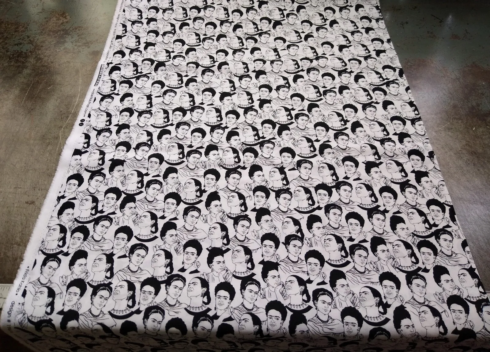 Cotton Print / Frida / Black White