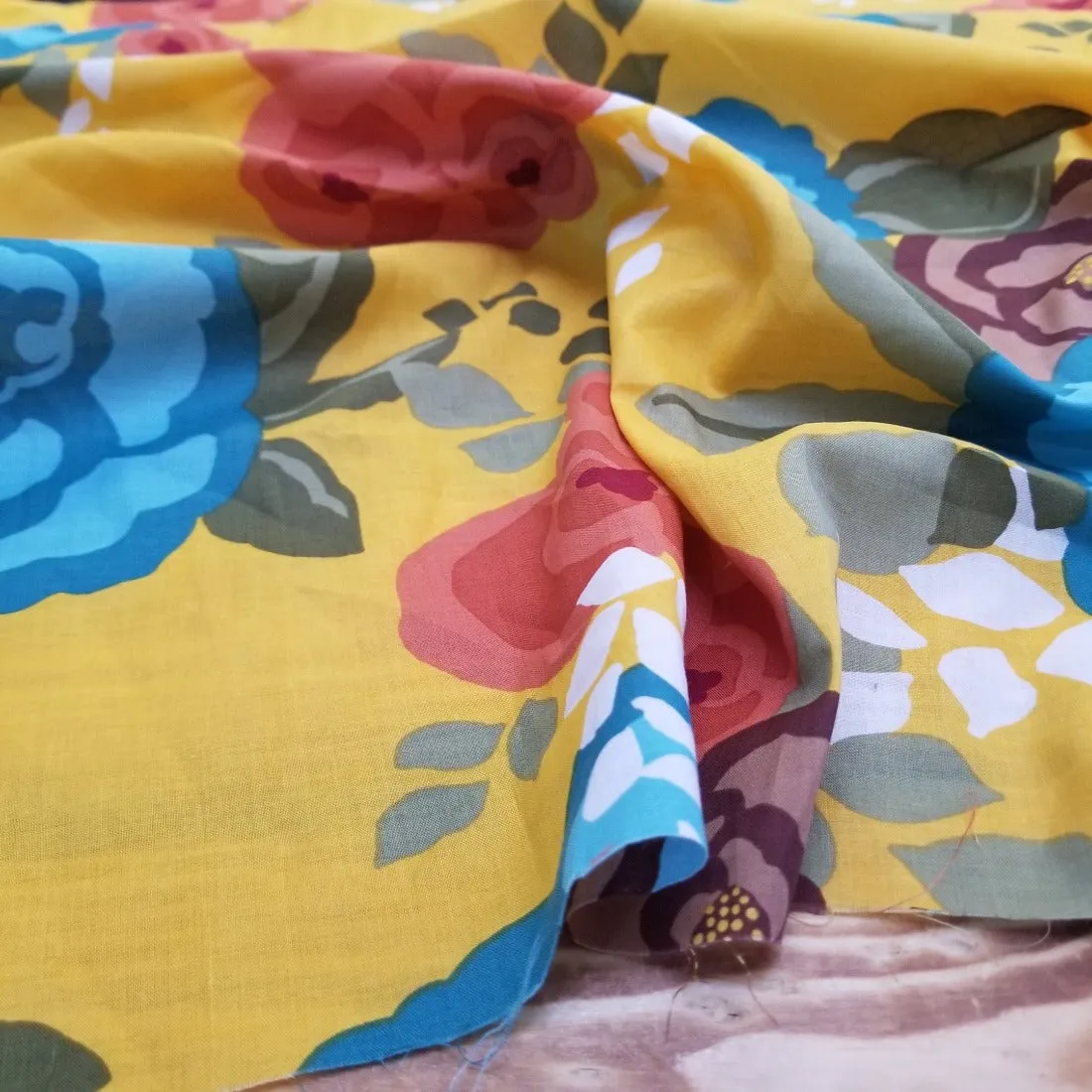 End of BOlt: 3.5 yards of Designer Deadstock Cotton Lawn Large Floral Marigold Yellow 2.36oz Woven- remnant